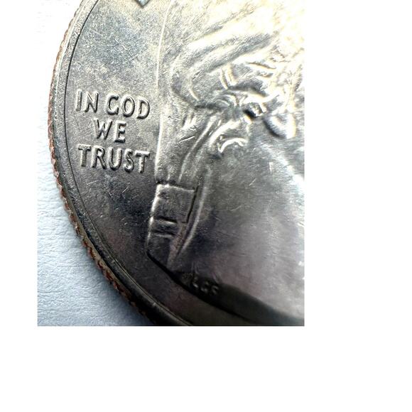 Edith Kanakaole 2023 P 25 Quarter "IN COD WE TRUST" Error $0.25 - Picture 4 of 8
